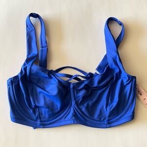 Victoria's Secret Underwire in 
Blue Oar